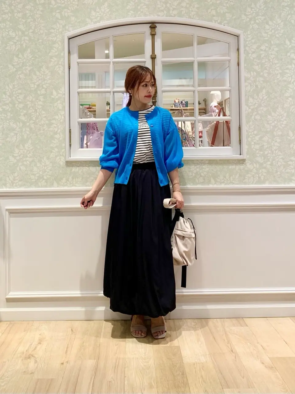 ANY MIHO コーディネート画像