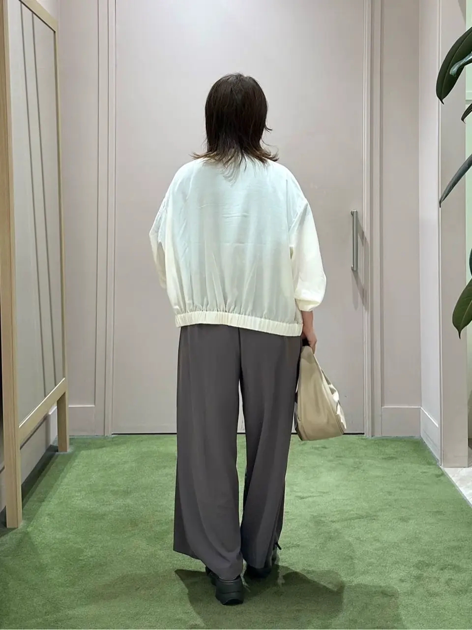 ANY フジコ コーディネート画像