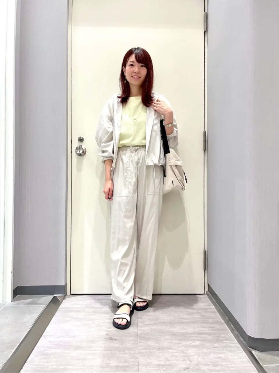 ANY 金井 コーディネート画像