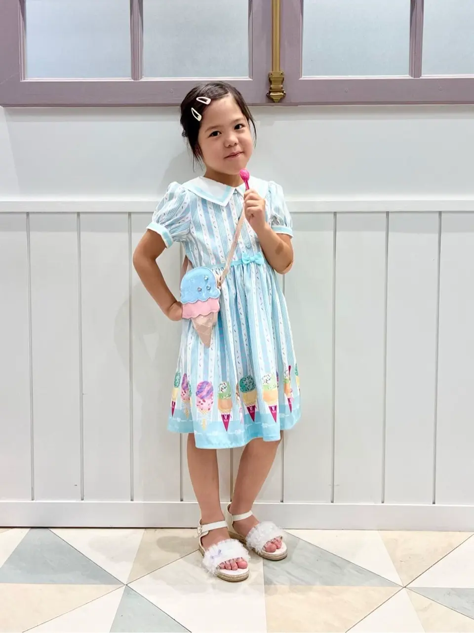 ANY MIKA コーディネート画像