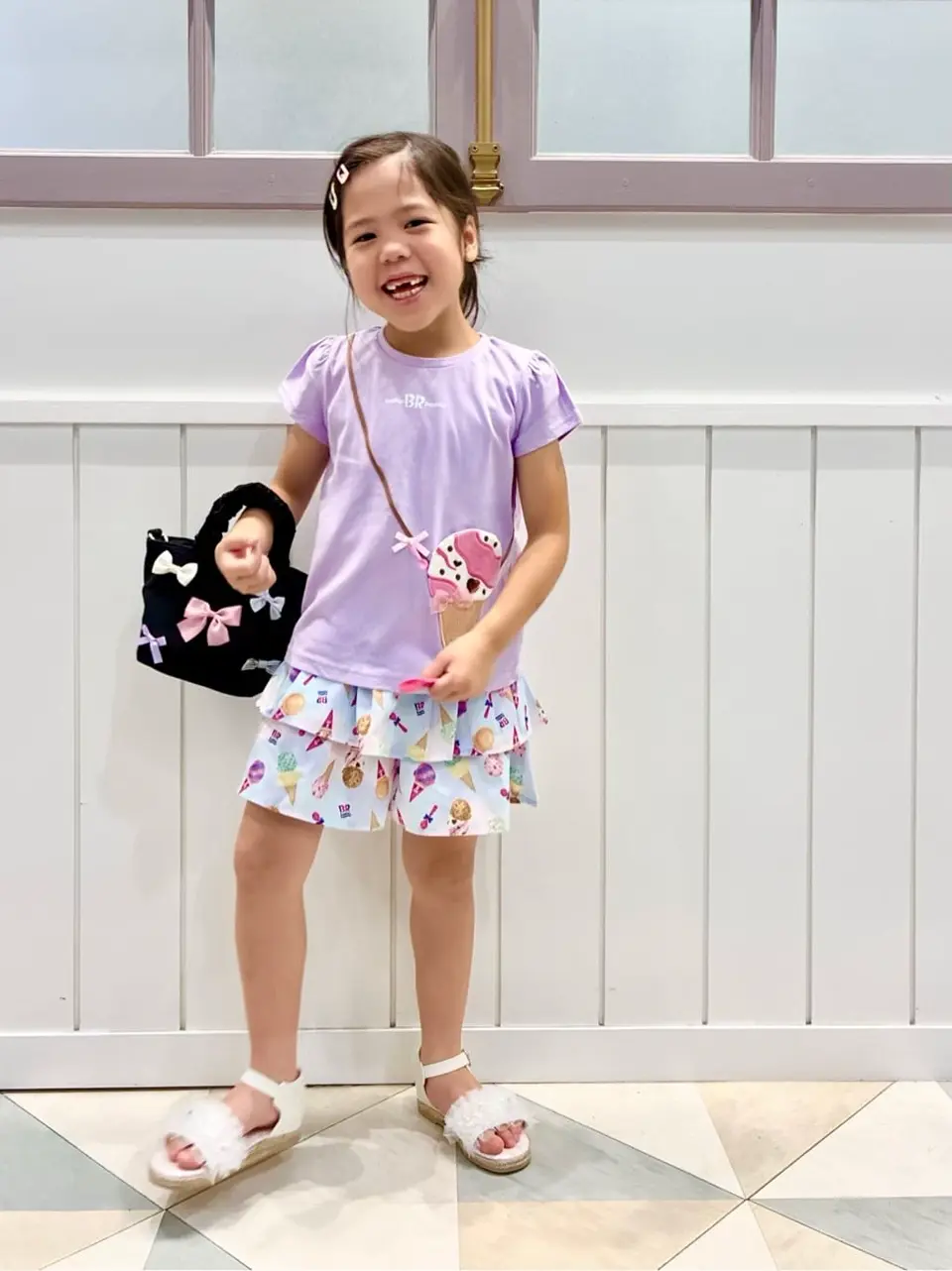 ANY MIKA コーディネート画像