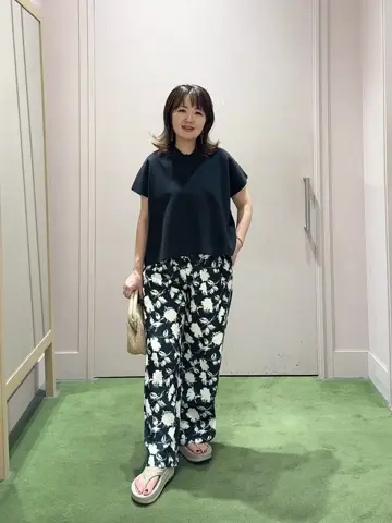 ANY フジコ コーディネート画像