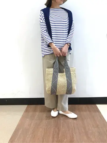 ANY 榎本 コーディネート画像