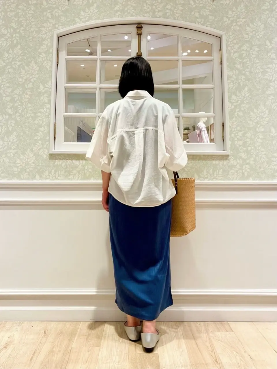 ANY MIKA コーディネート画像