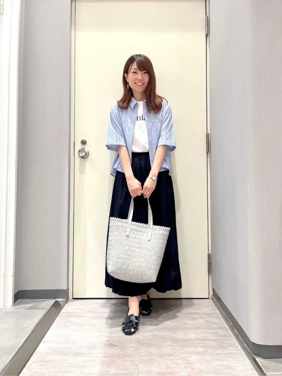 ANY 金井 コーディネート画像