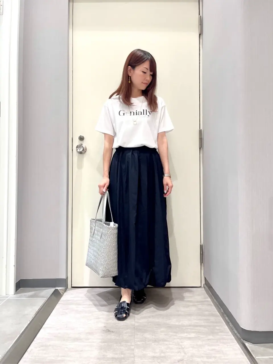 ANY 金井 コーディネート画像