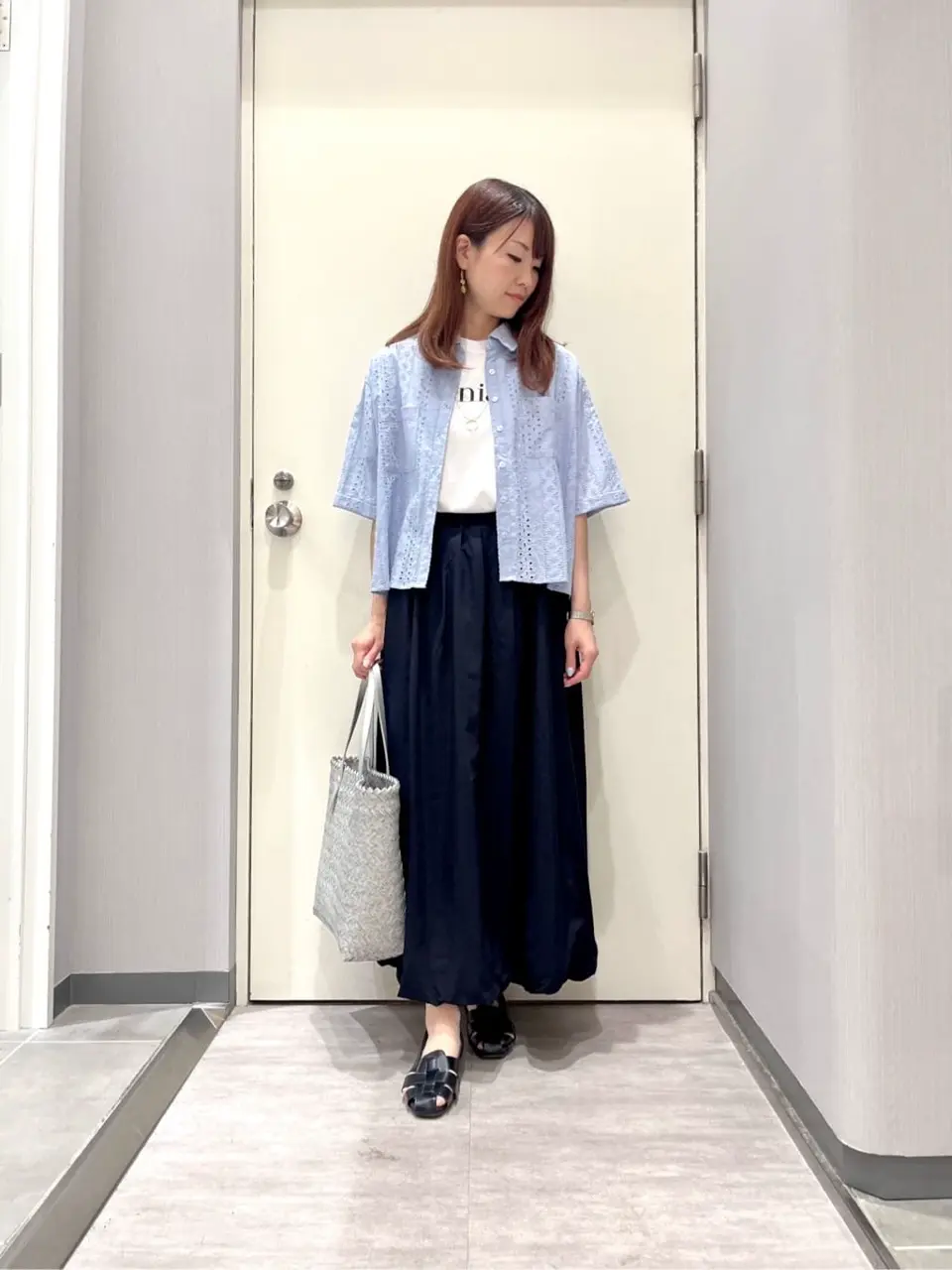 ANY 金井 コーディネート画像