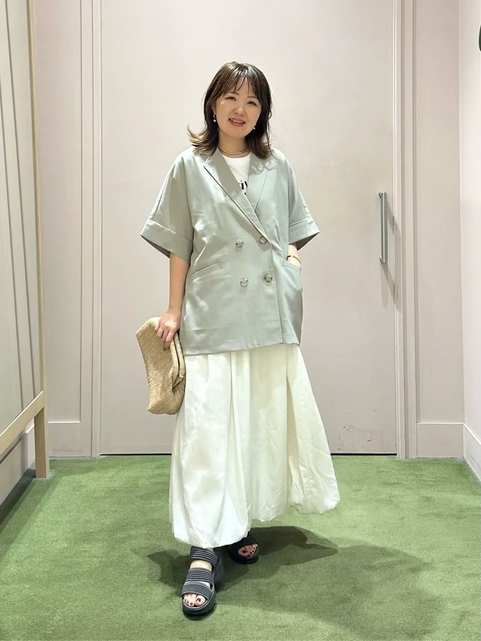 ANY フジコ コーディネート画像