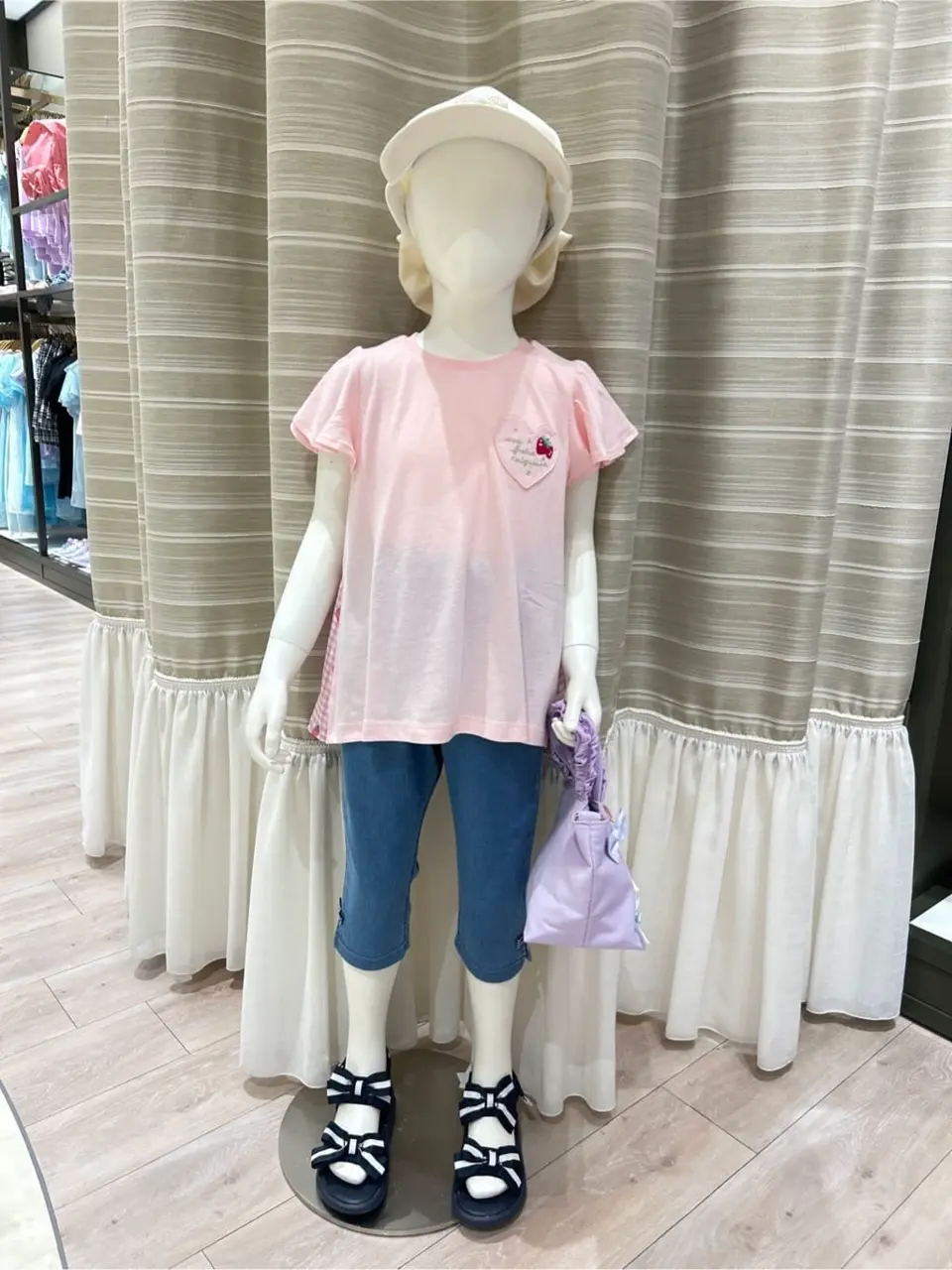 ANY 岡田 コーディネート画像