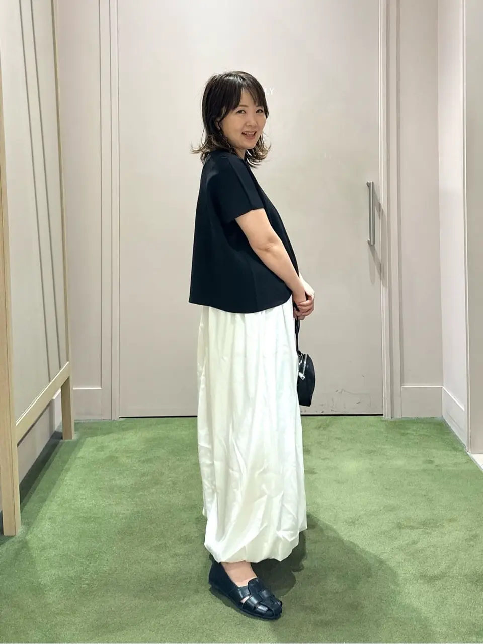 ANY フジコ コーディネート画像