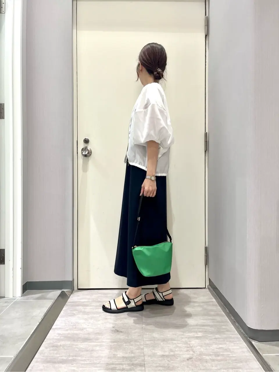 ANY 金井 コーディネート画像