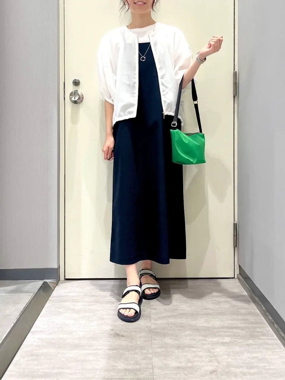 ANY 金井 コーディネート画像