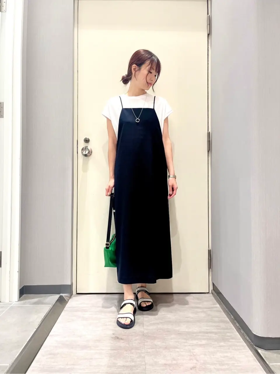 ANY 金井 コーディネート画像