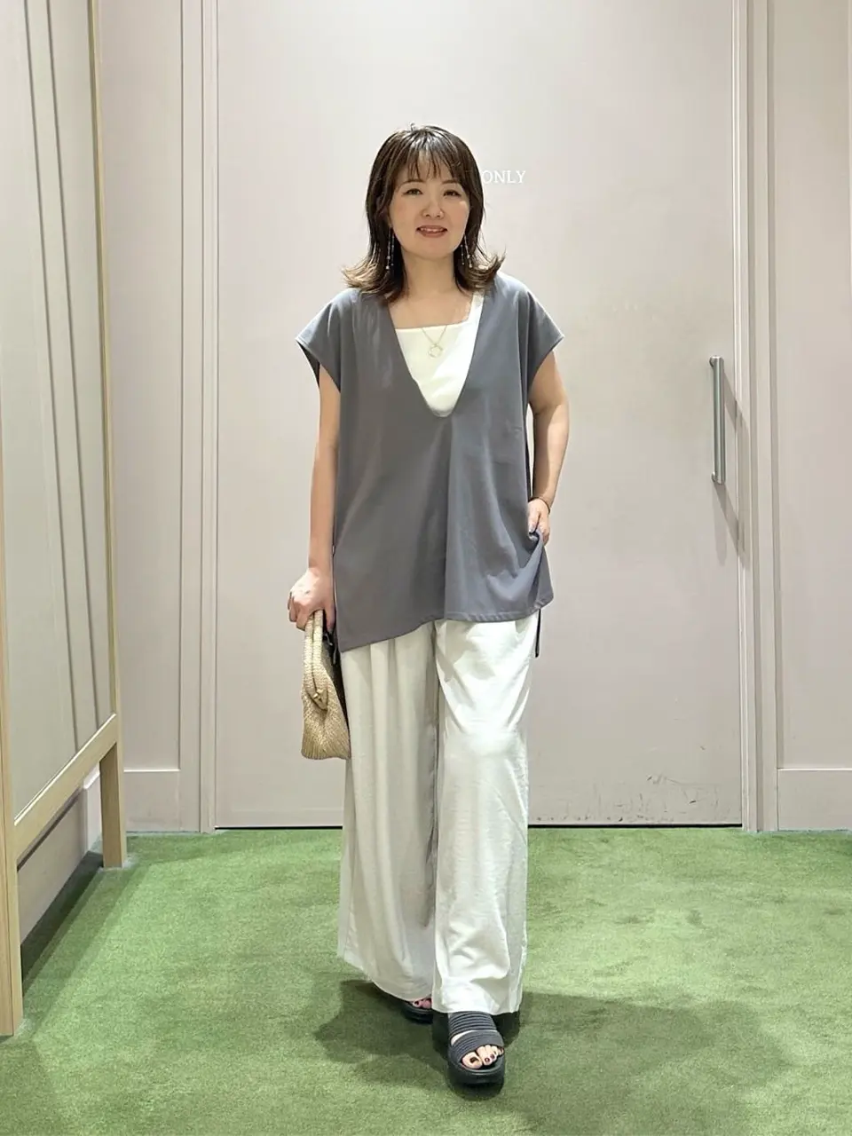 ANY フジコ コーディネート画像