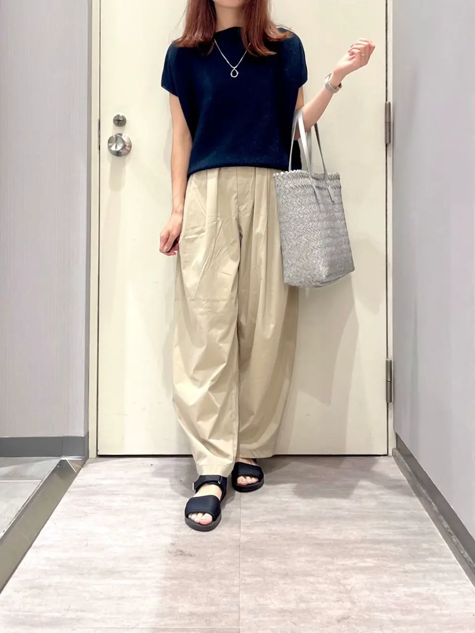 ANY 金井 コーディネート画像