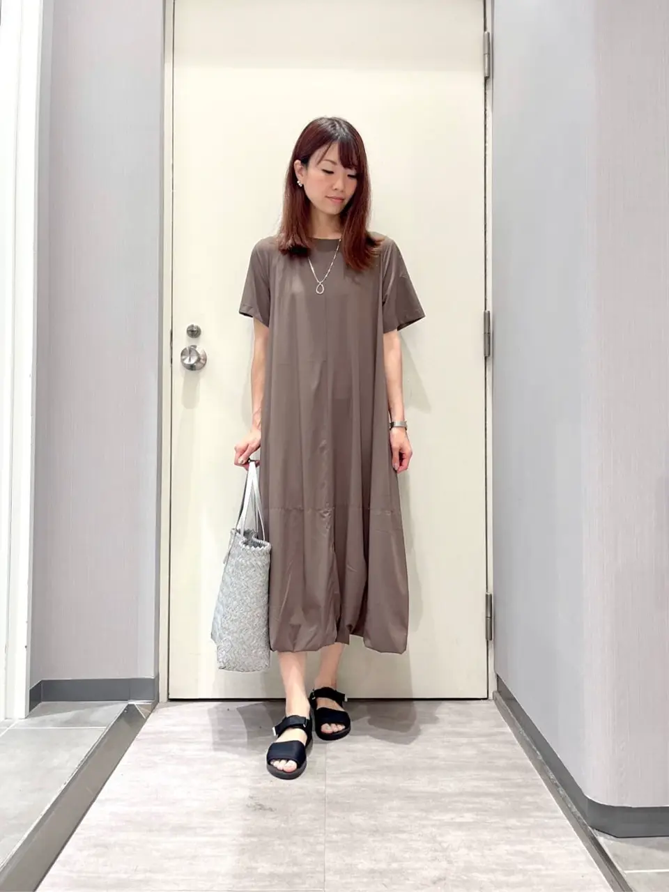 ANY 金井 コーディネート画像