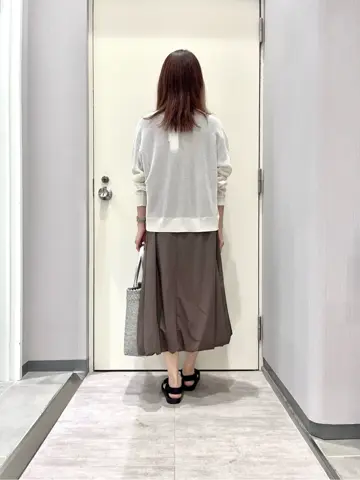 ANY 金井 コーディネート画像