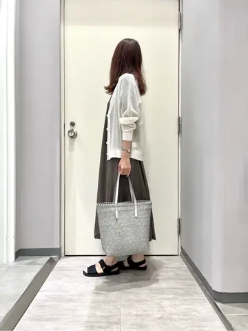 ANY 金井 コーディネート画像