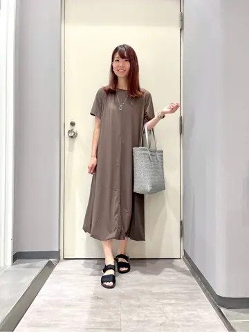 ANY 金井 コーディネート画像