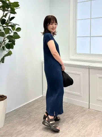 ANY フジコ コーディネート画像