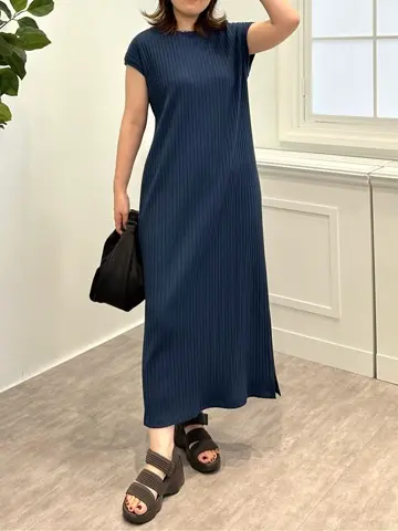 ANY フジコ コーディネート画像