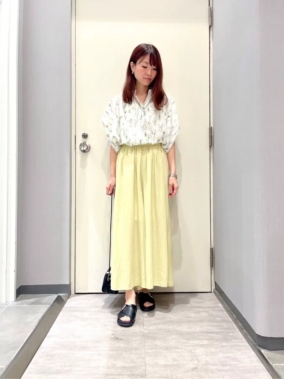 ANY 金井 コーディネート画像