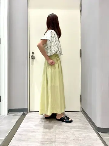 ANY 金井 コーディネート画像