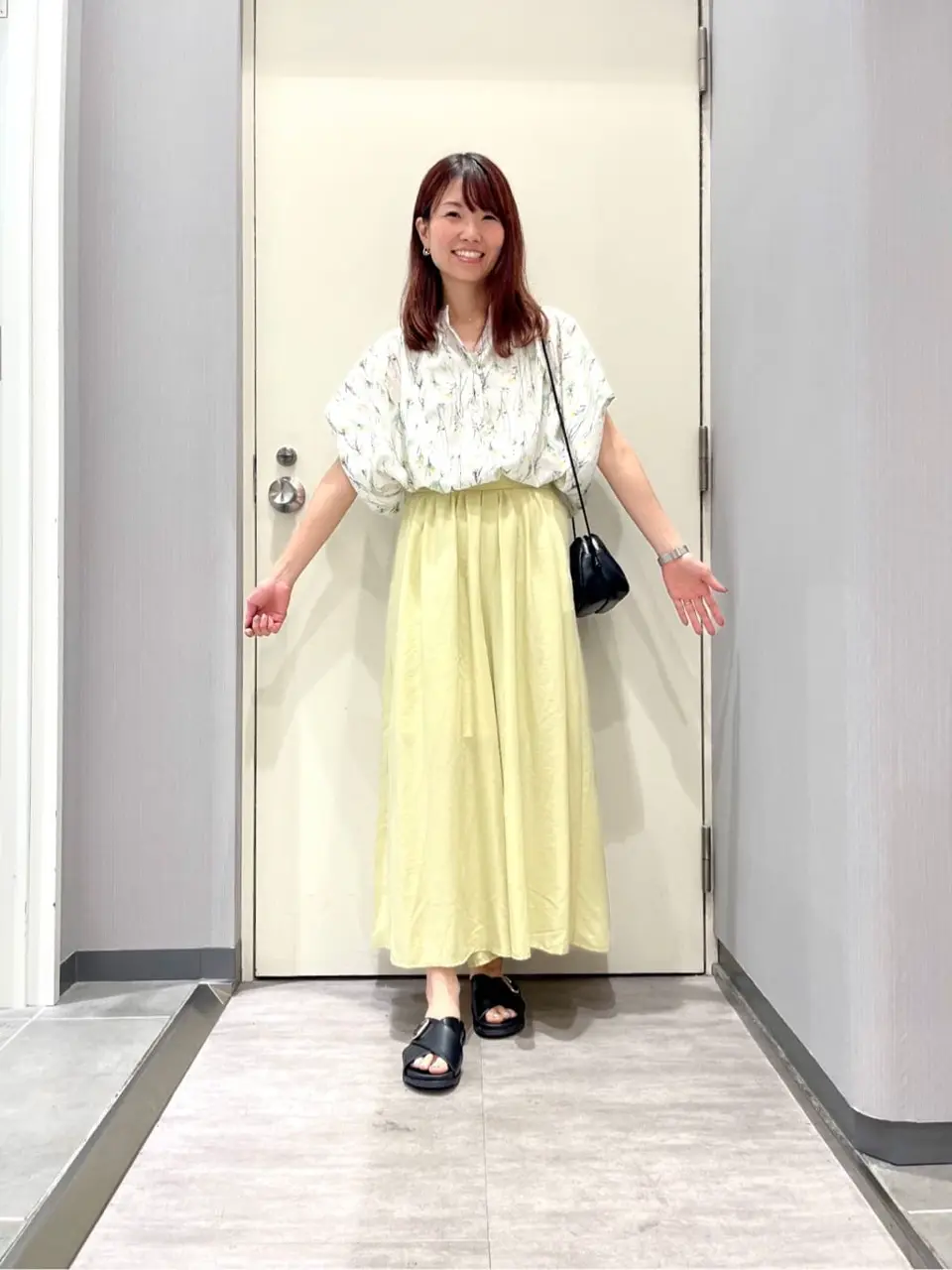 ANY 金井 コーディネート画像