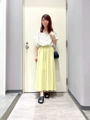 ANY 金井 コーディネート画像