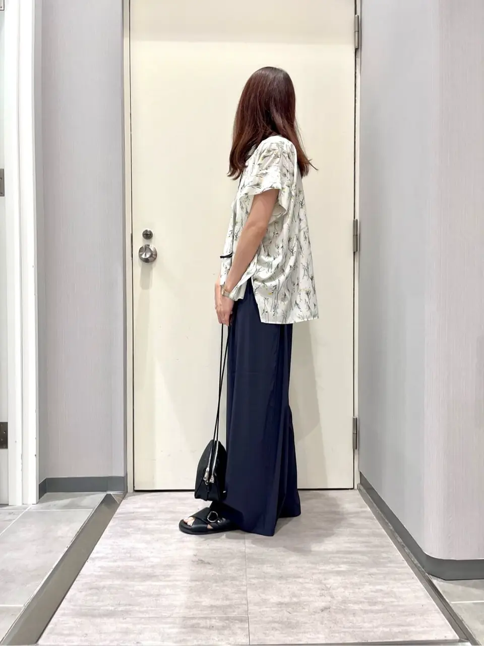 ANY 金井 コーディネート画像