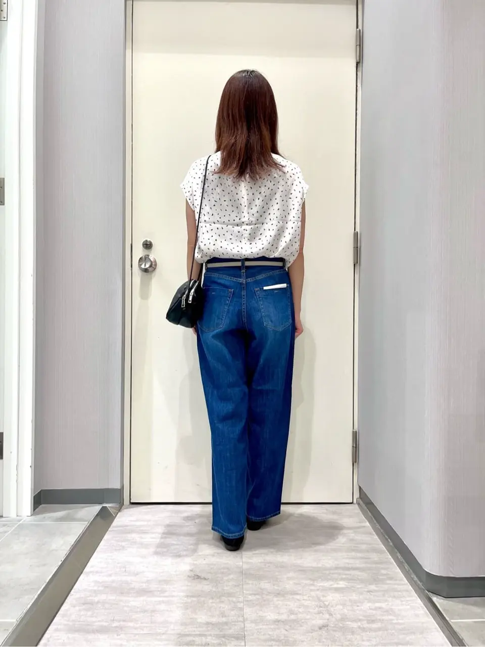 ANY 金井 コーディネート画像