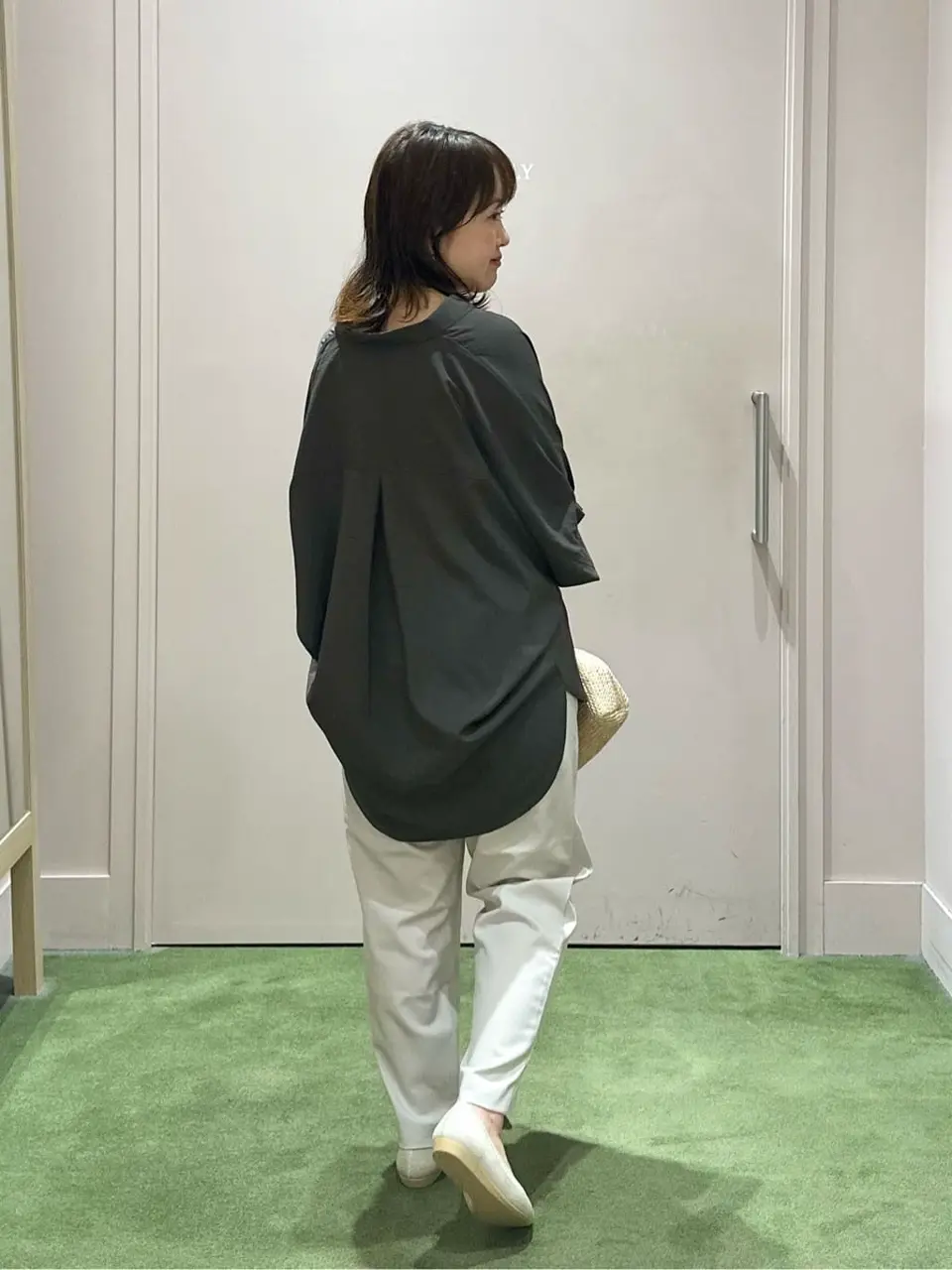 ANY フジコ コーディネート画像