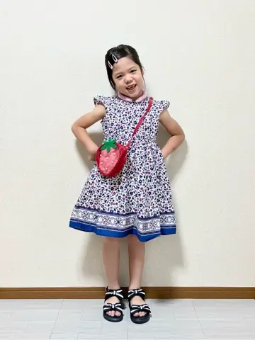 ANY MIKA コーディネート画像