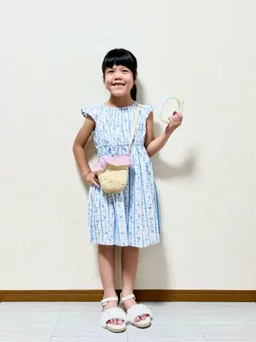 ANY MIKA コーディネート画像