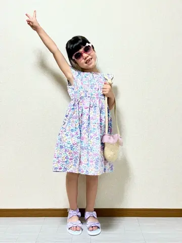 ANY MIKA コーディネート画像