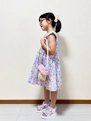 ANY MIKA コーディネート画像