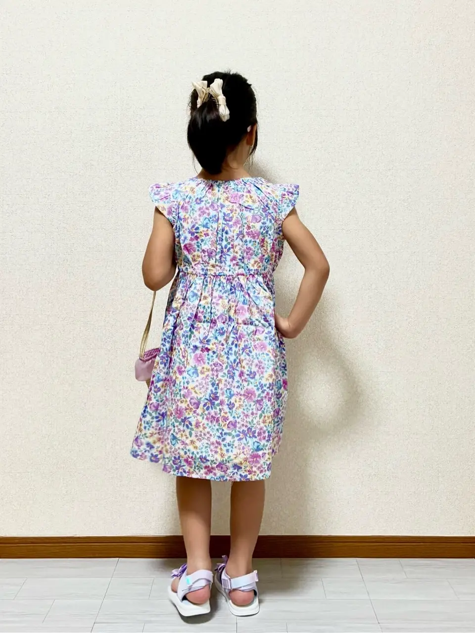 ANY MIKA コーディネート画像