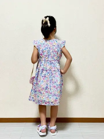 ANY MIKA コーディネート画像