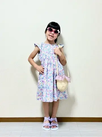 ANY MIKA コーディネート画像