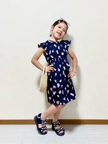 ANY MIKA コーディネート画像