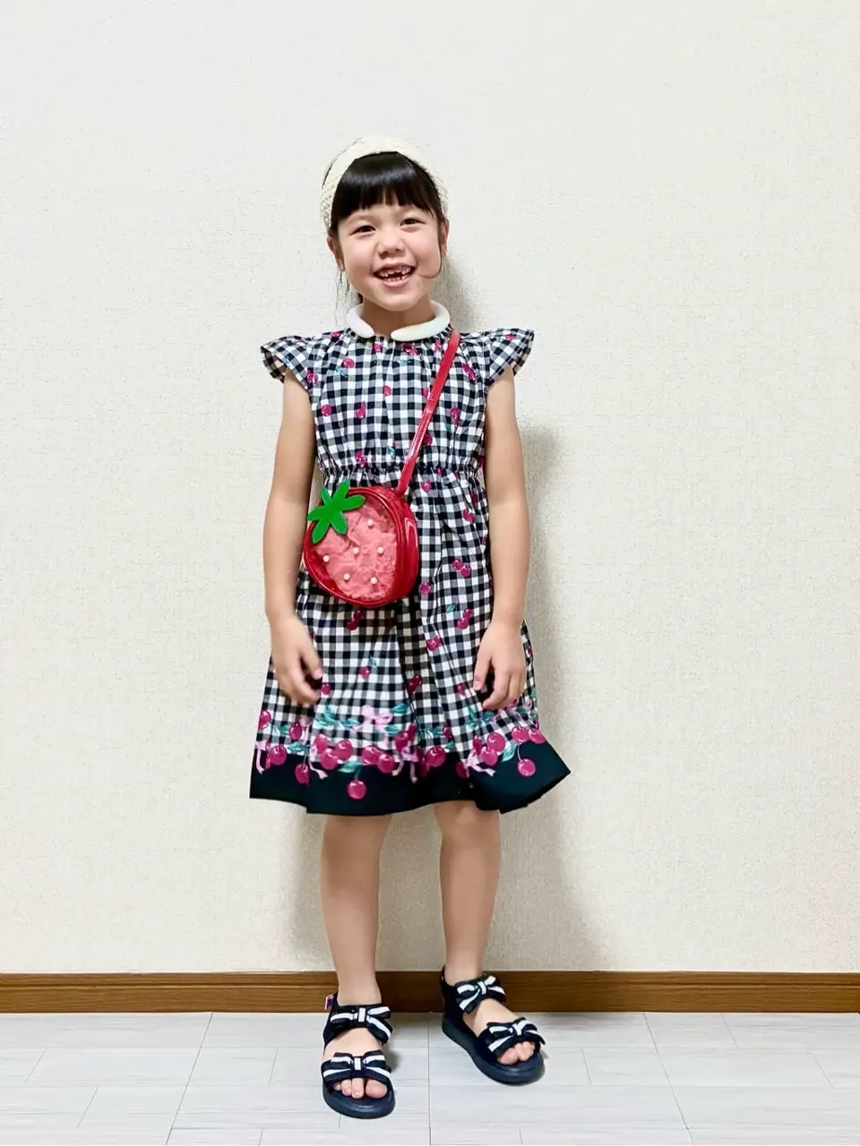 ANY MIKA コーディネート画像