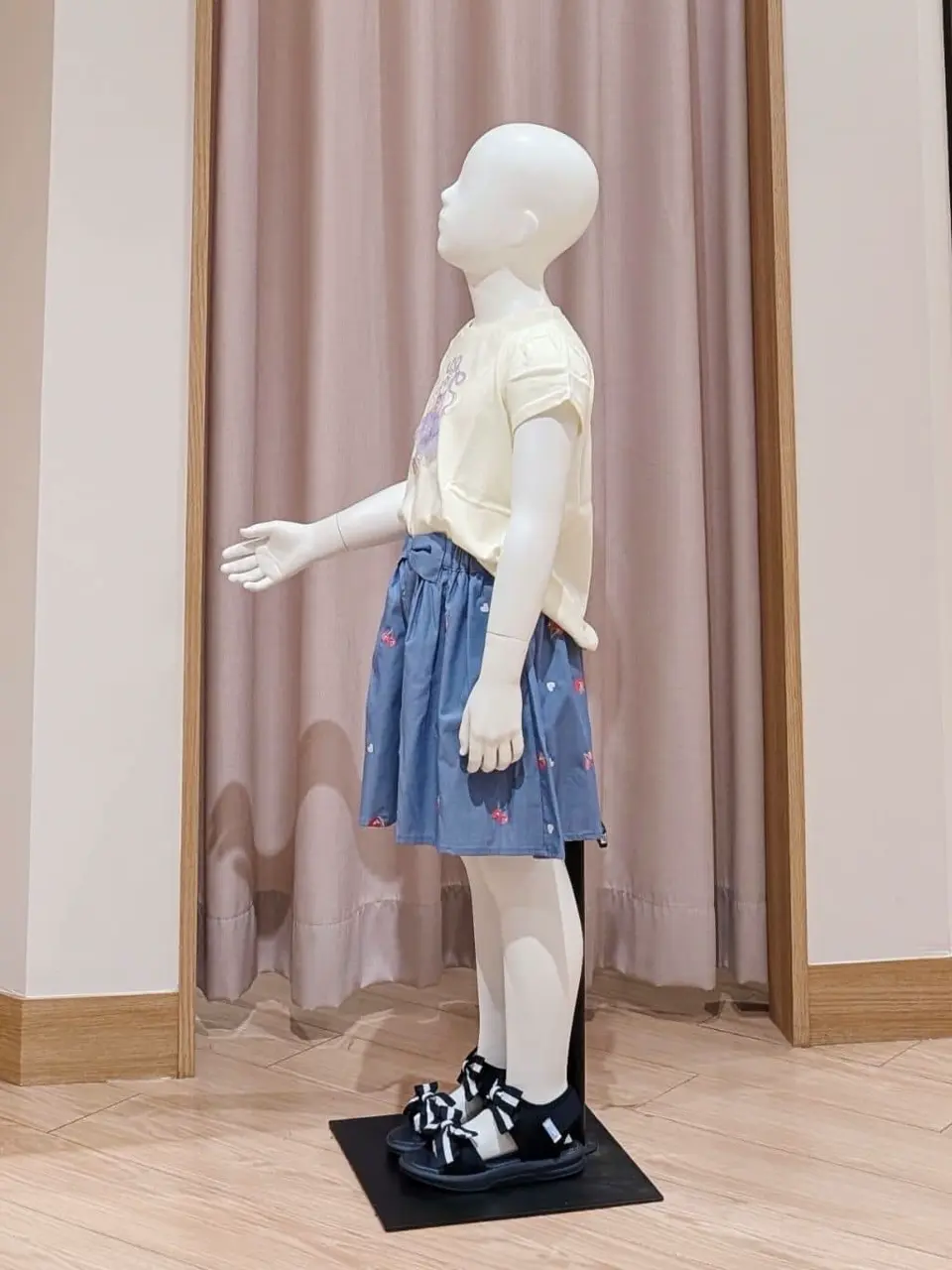 ANY 奥原 コーディネート画像