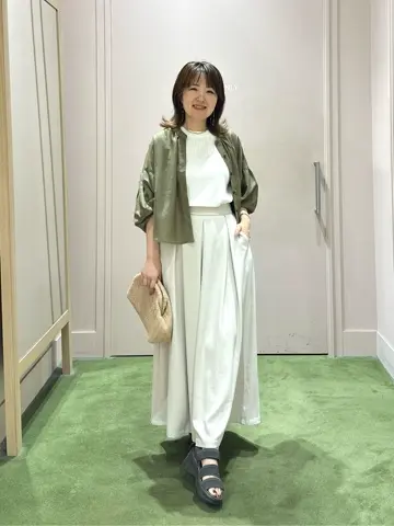 ANY フジコ コーディネート画像