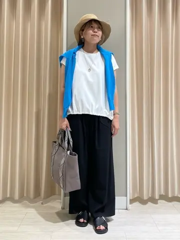 ANY 柄澤 コーディネート画像