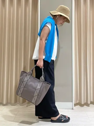 ANY 柄澤 コーディネート画像