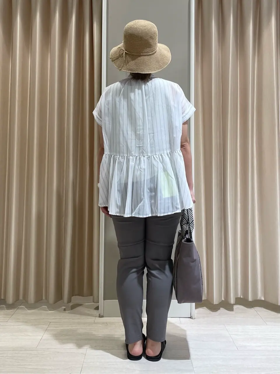 ANY 柄澤 コーディネート画像