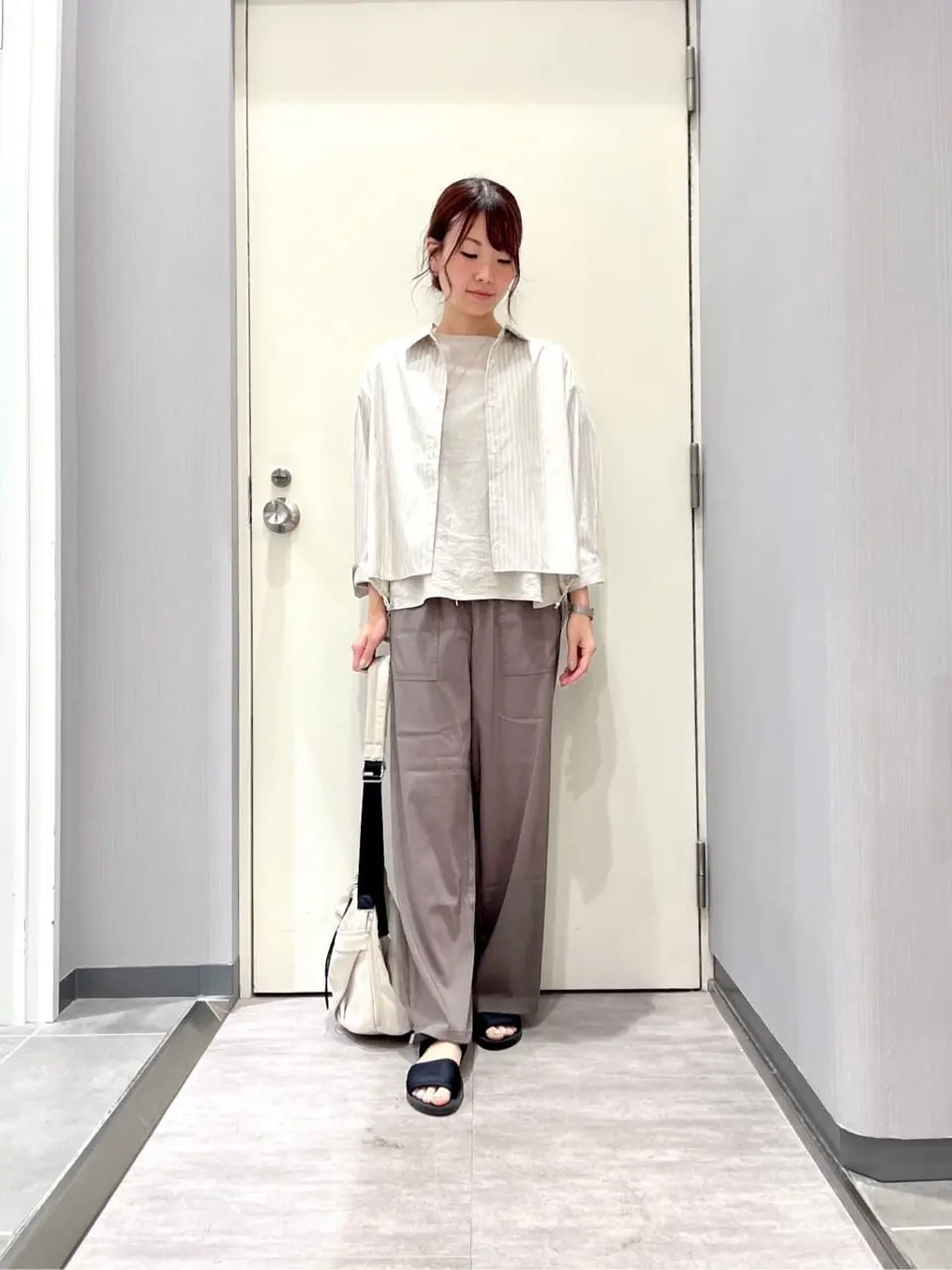 ANY 金井 コーディネート画像