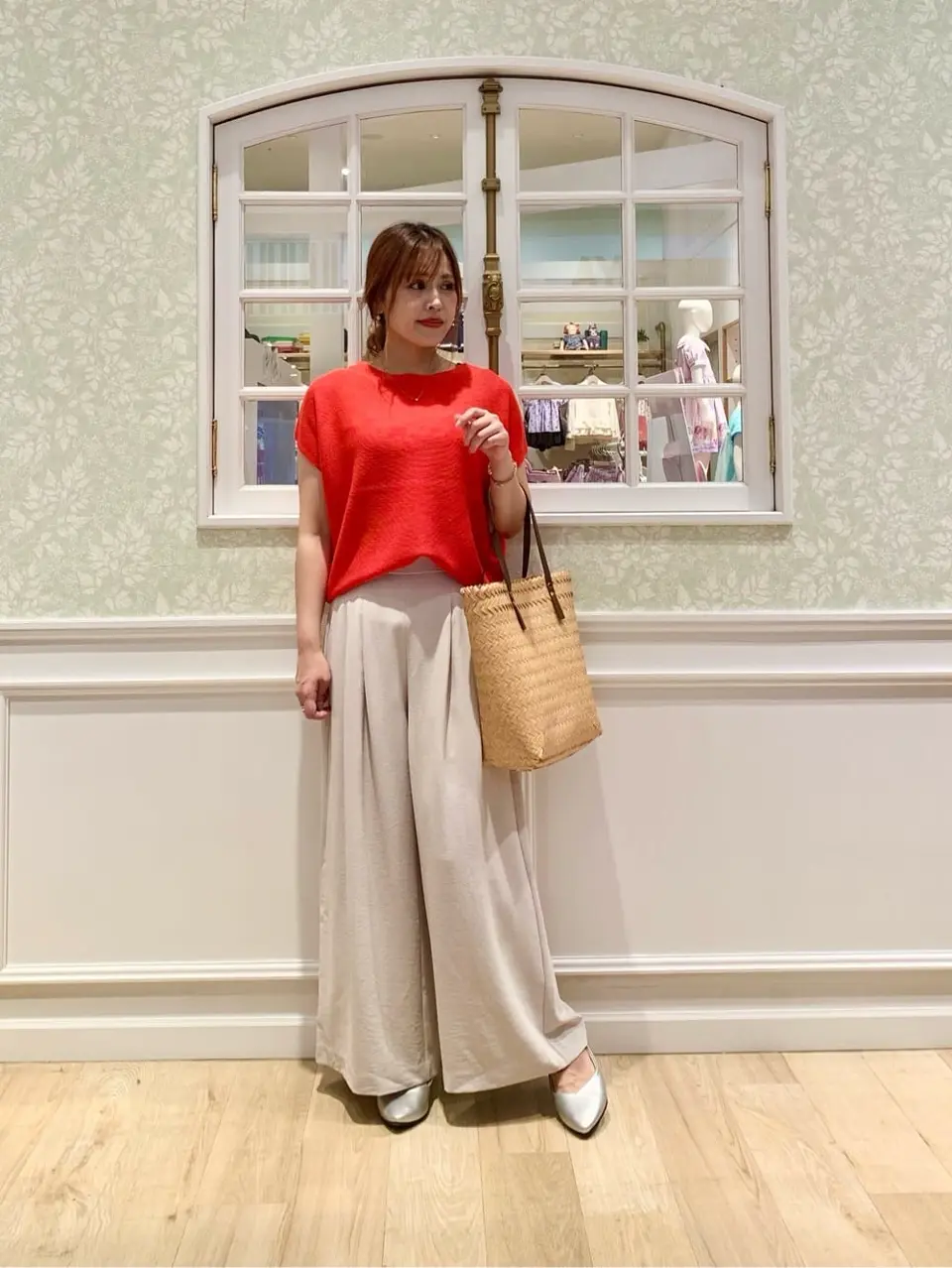 ANY MIHO コーディネート画像