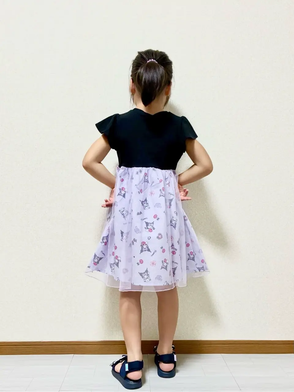 ANY MIKA コーディネート画像