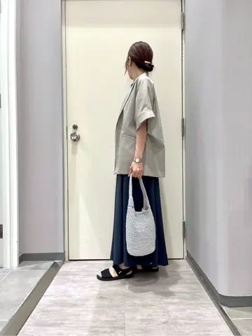 ANY 金井 コーディネート画像